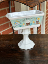 Load image into Gallery viewer, Center Piece
