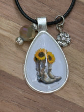 Load image into Gallery viewer, Cowboy Boot Daisies
