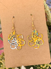 Load image into Gallery viewer, Mango Cart Mini Flowers
