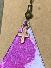 Load image into Gallery viewer, Hot Pink Teardrop
