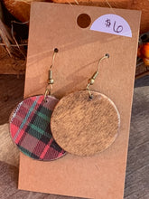 Load image into Gallery viewer, Plaid 2
